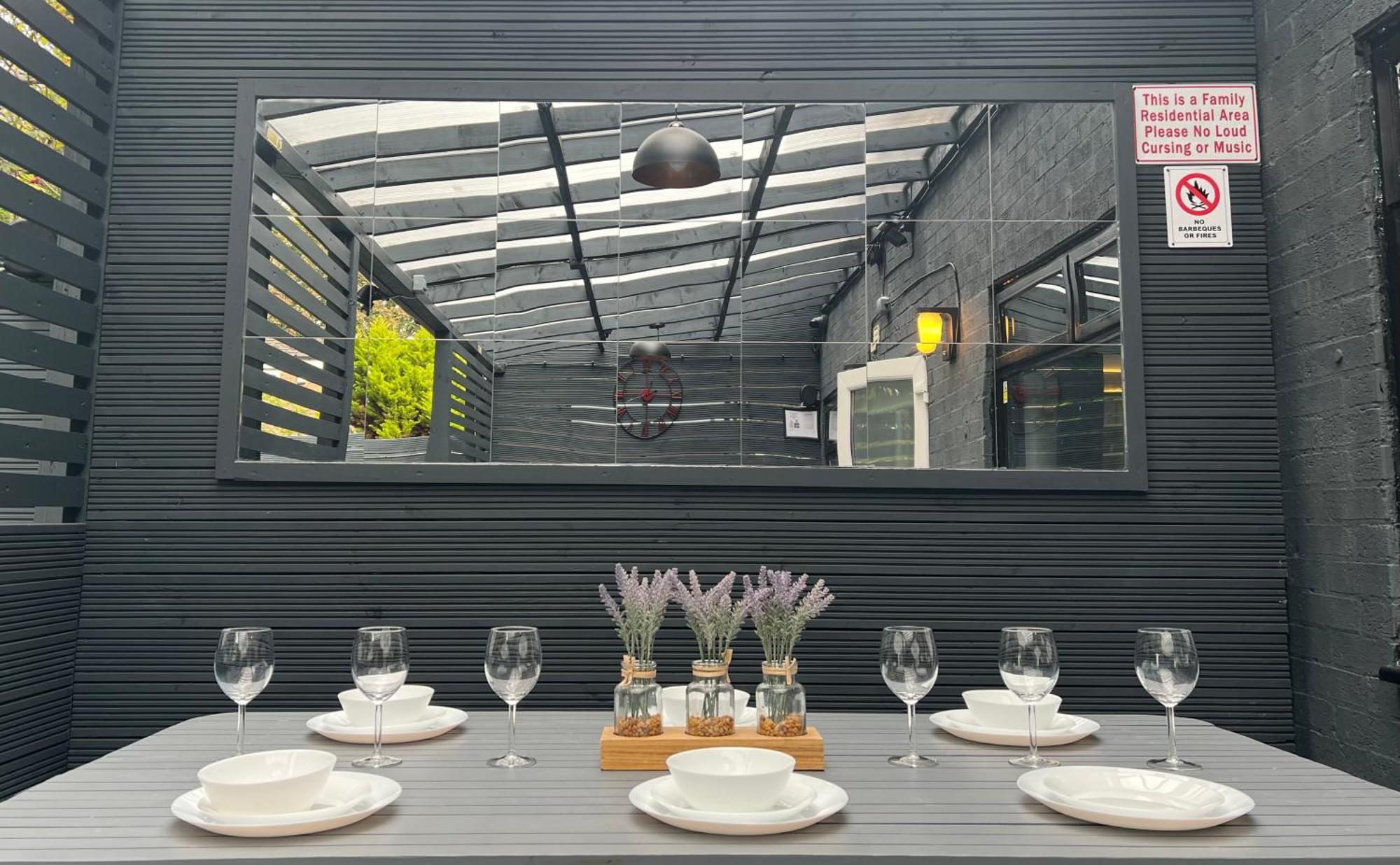Modern Suites -5 Bedroom House- With Free Parking Birmingham City Exterior foto